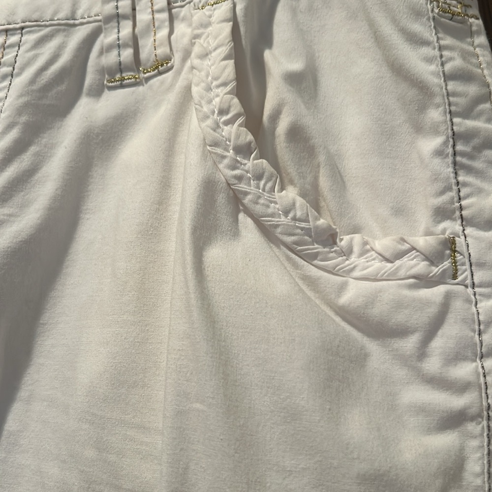 Cache Capris - Picture 7 of 10